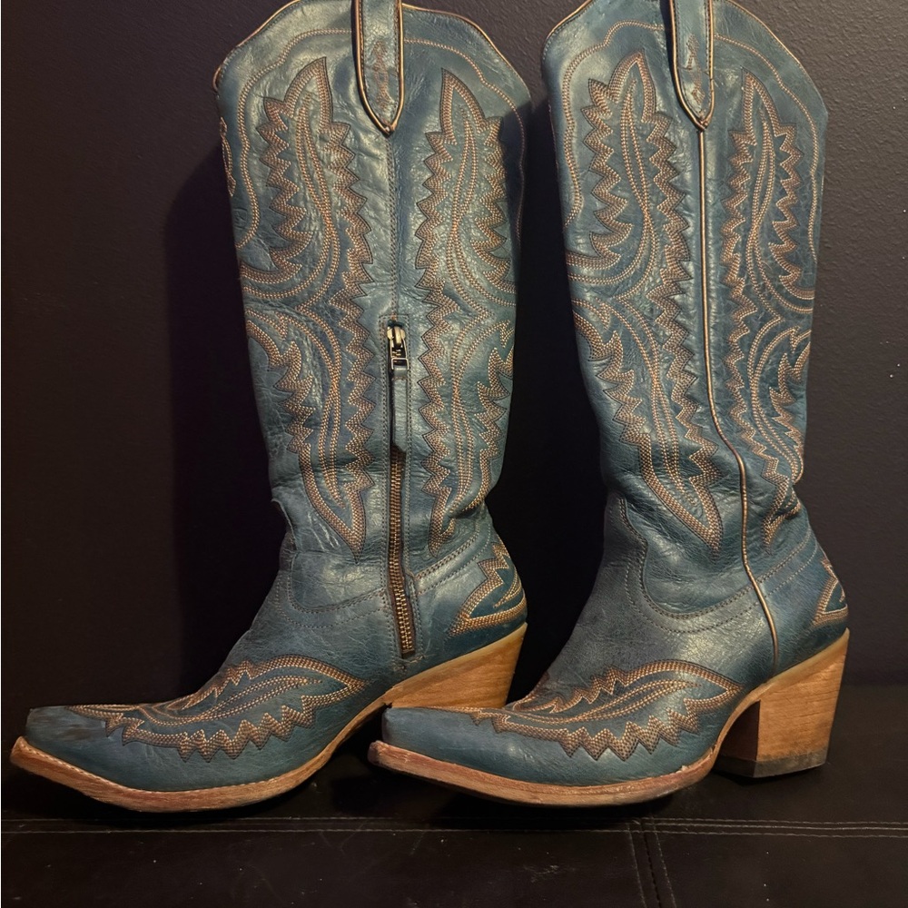 Women’s Casanova’s in Turquoise leather - Picture 2 of 4